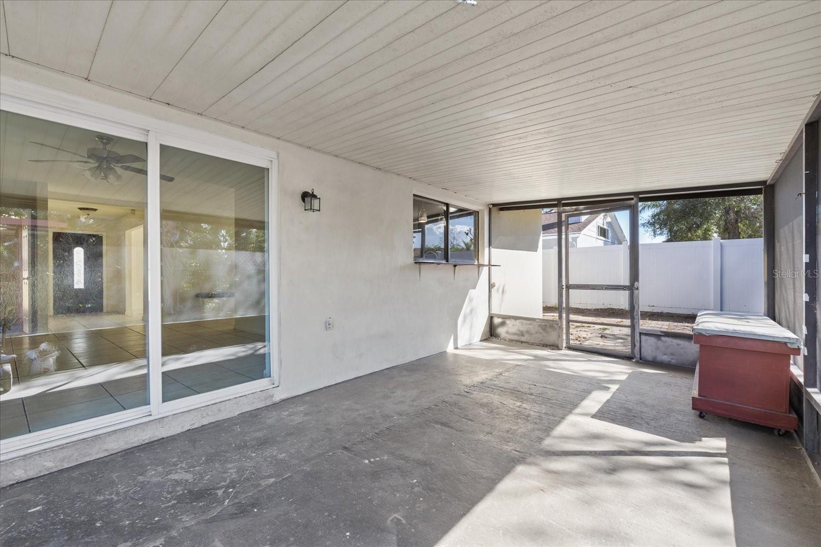 6908 SHADY PL, TAMPA, FL, 33634