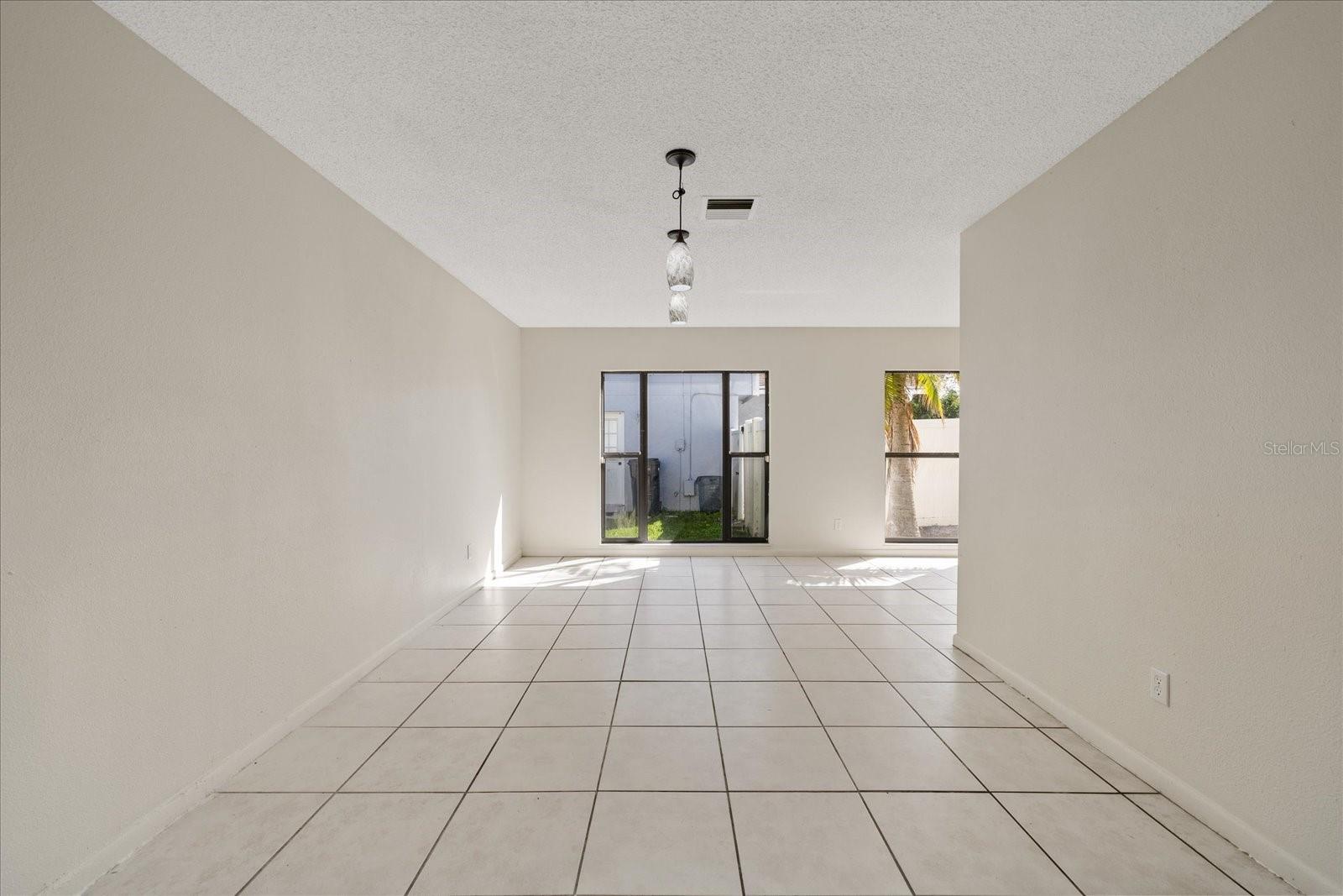 6908 SHADY PL, TAMPA, FL, 33634