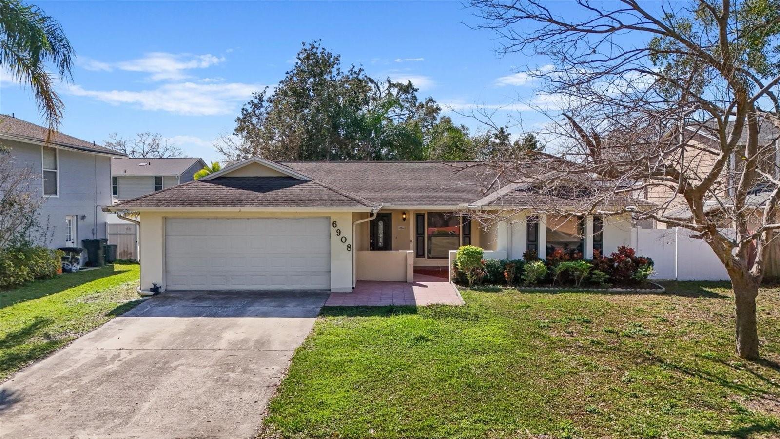 6908 SHADY PL, TAMPA, FL, 33634