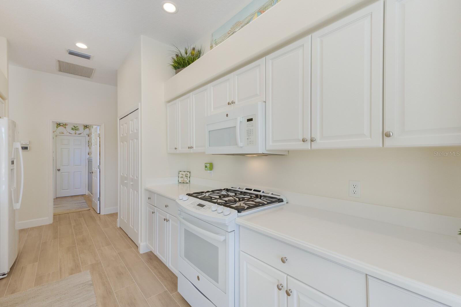 11120 MARIGOLD DR, LAKEWOOD RANCH, FL, 34202