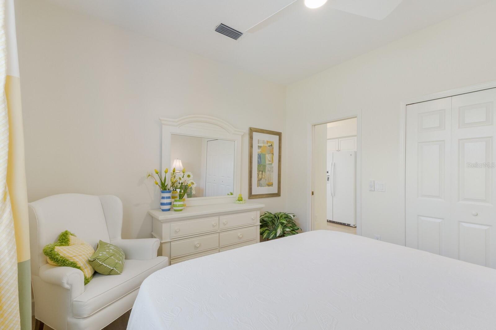 11120 MARIGOLD DR, LAKEWOOD RANCH, FL, 34202