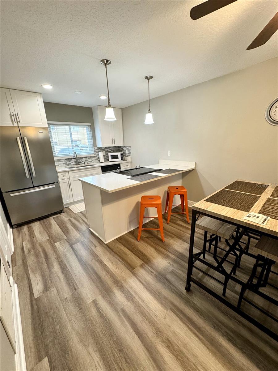1000 LAKE OF THE WOODS BLVD #104F, FERN PARK, FL, 32730