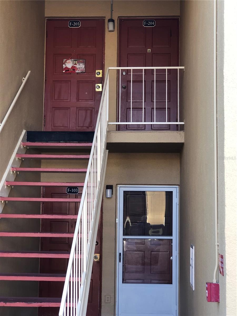 1000 LAKE OF THE WOODS BLVD #104F, FERN PARK, FL, 32730