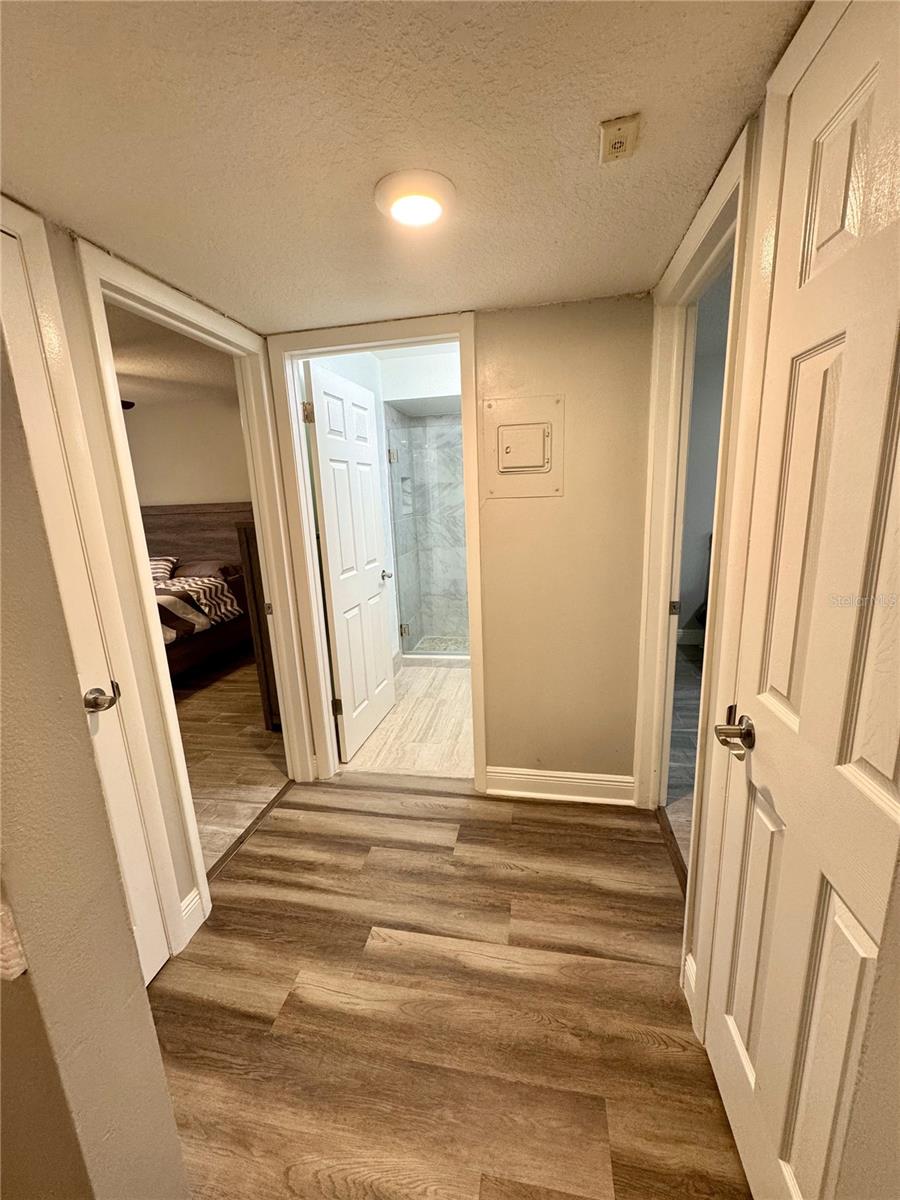 1000 LAKE OF THE WOODS BLVD #104F, FERN PARK, FL, 32730
