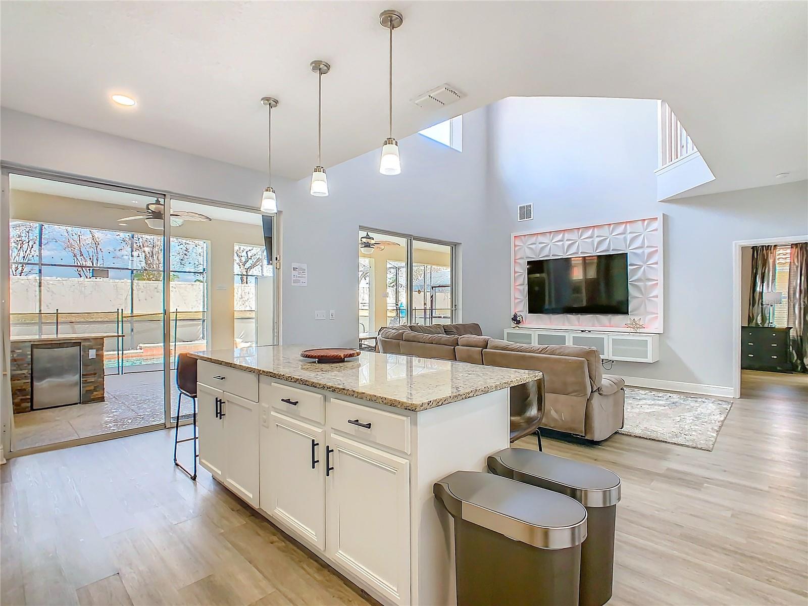 1520 SOLANA CIR, DAVENPORT, FL, 33897