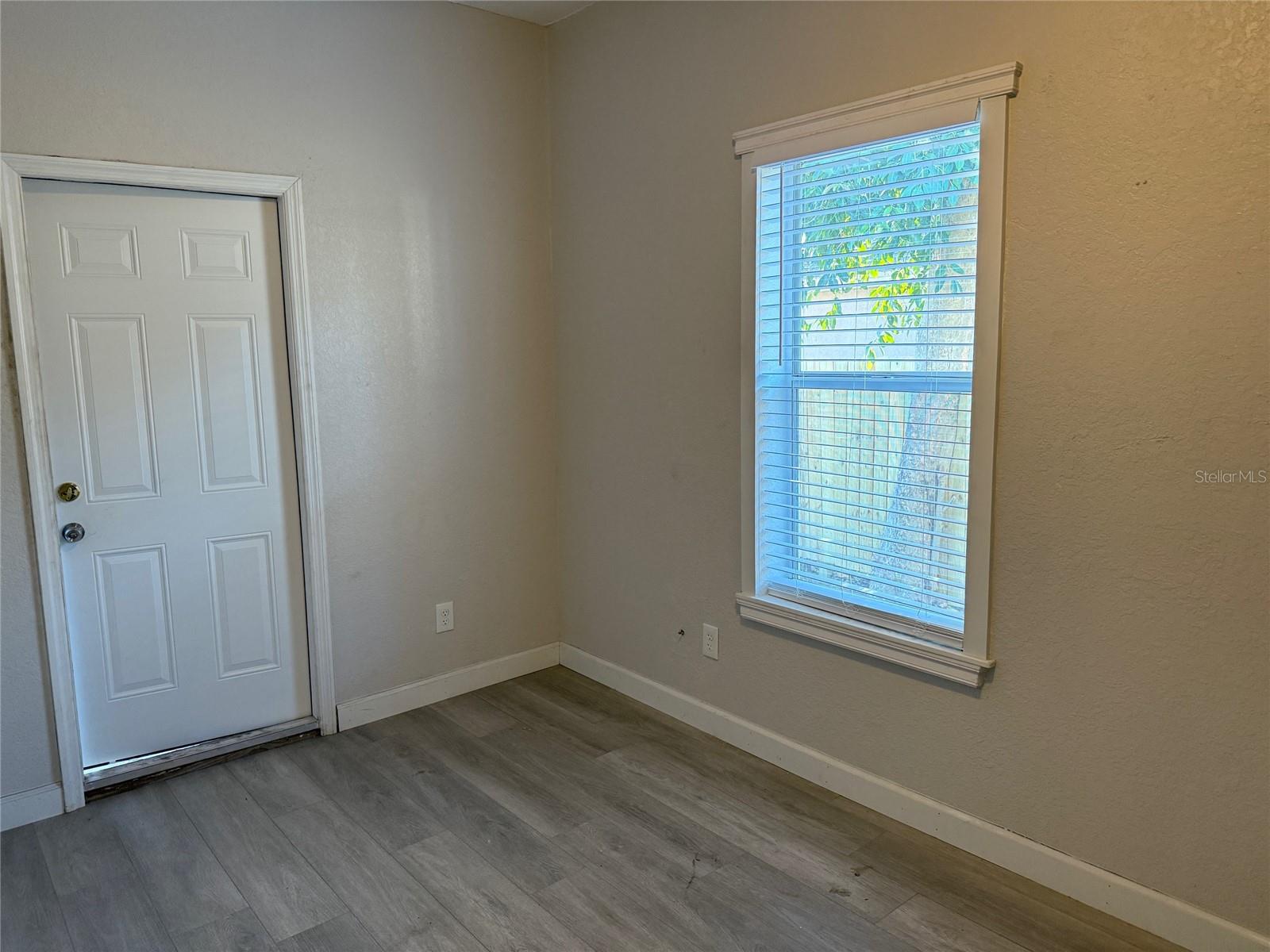 2419 E 20TH AVE, TAMPA, FL, 33605