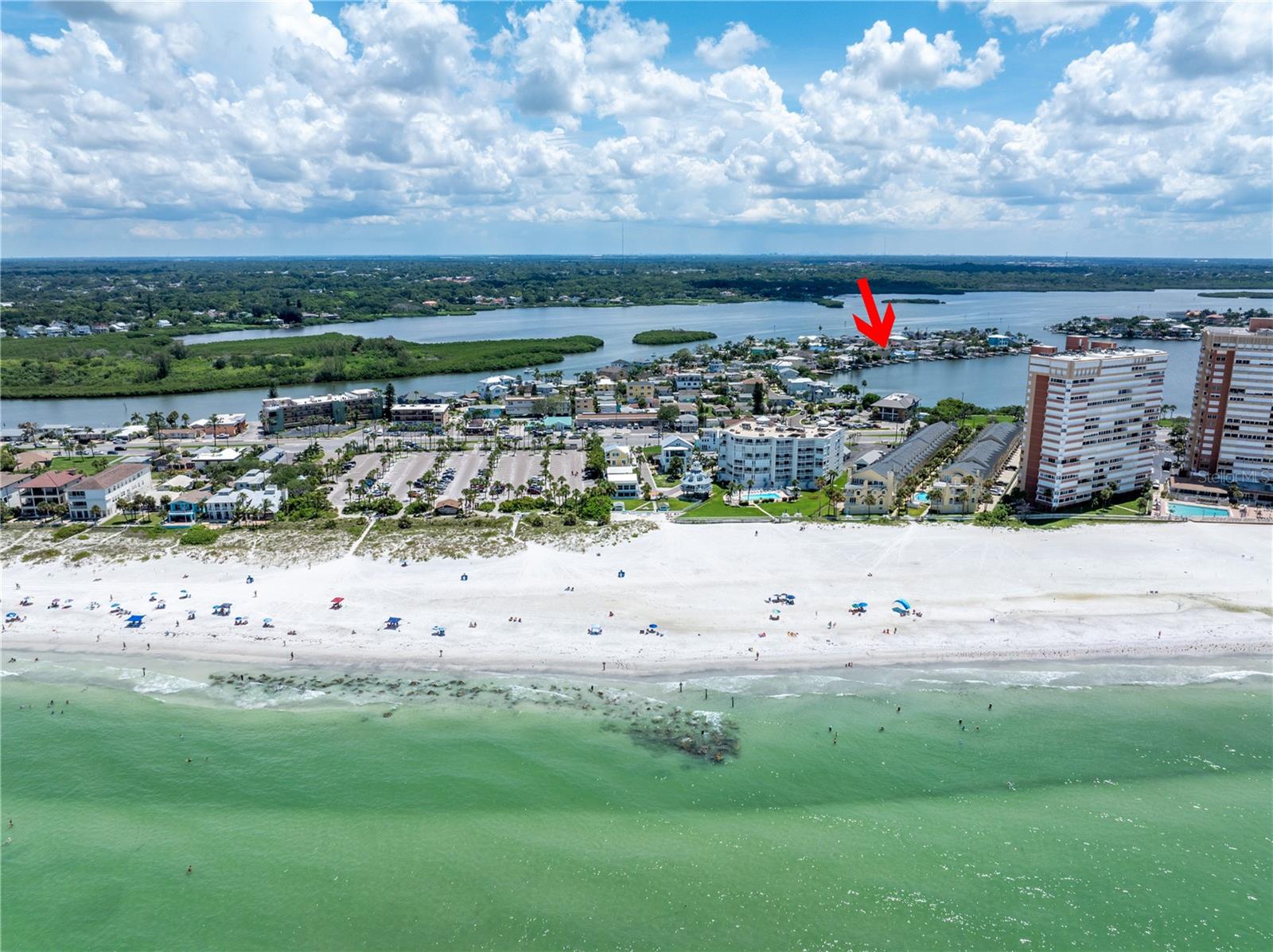 704 180TH AVE E, REDINGTON SHORES, FL, 33708