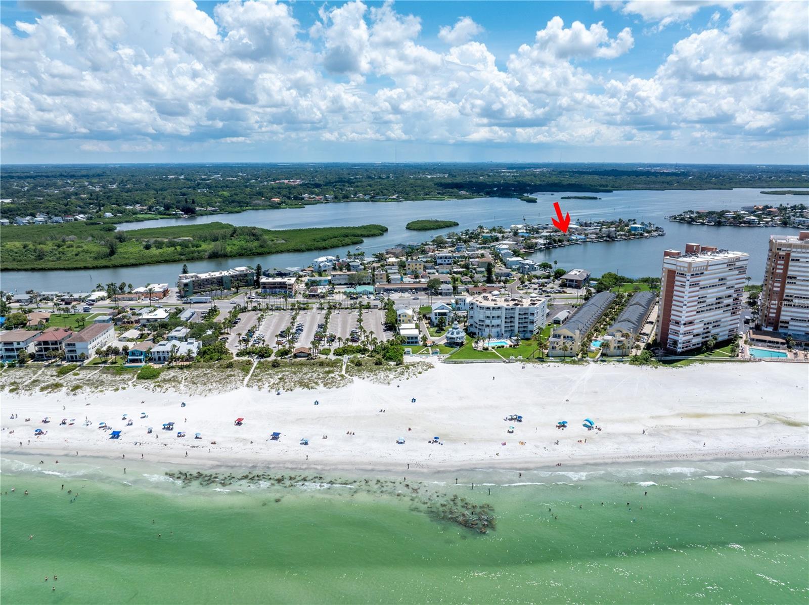 704 180TH AVE E, REDINGTON SHORES, FL, 33708