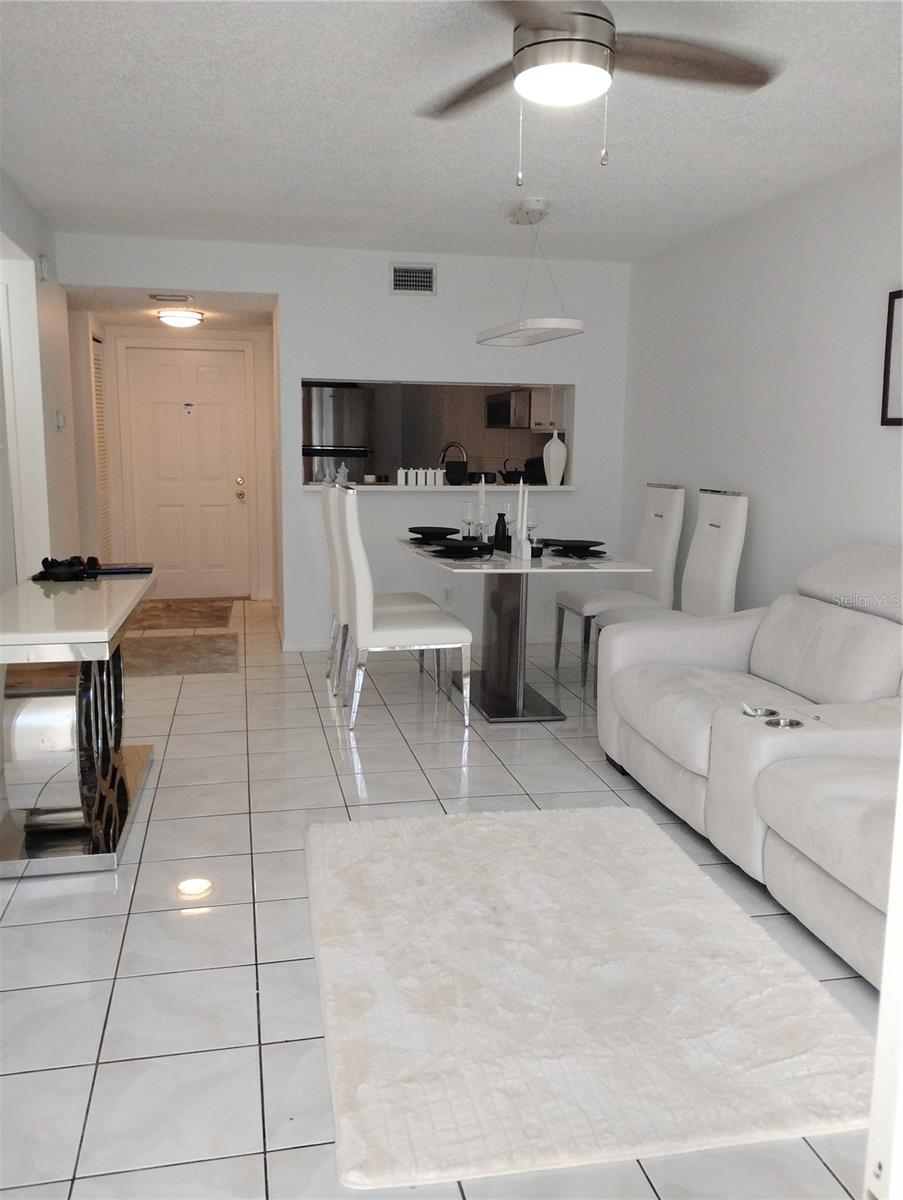 6924 STONES THROW CIR N #8105, ST PETERSBURG, FL, 33710