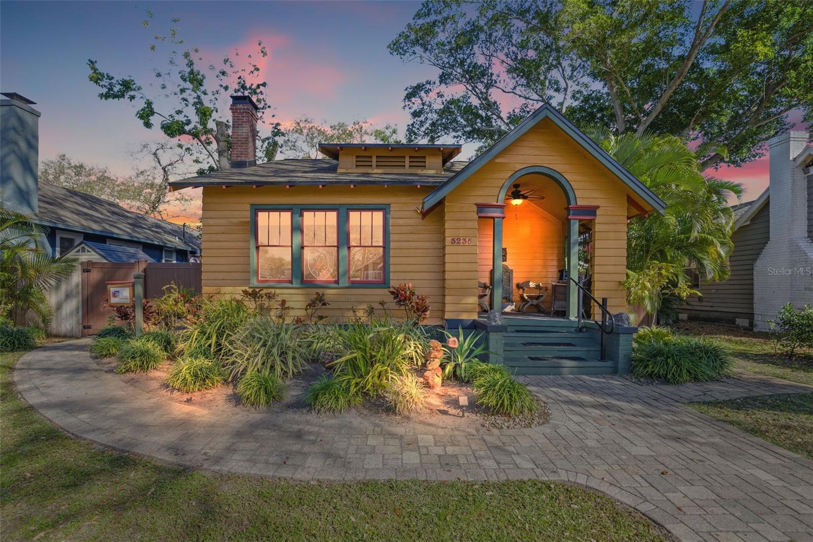 3235 8TH AVE N, ST PETERSBURG, FL, 33713
