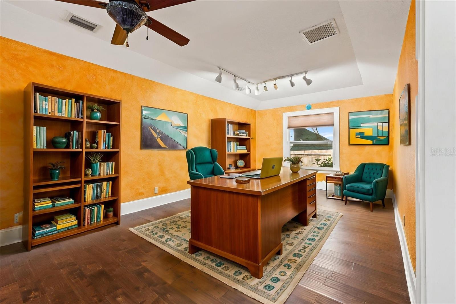 3235 8TH AVE N, ST PETERSBURG, FL, 33713