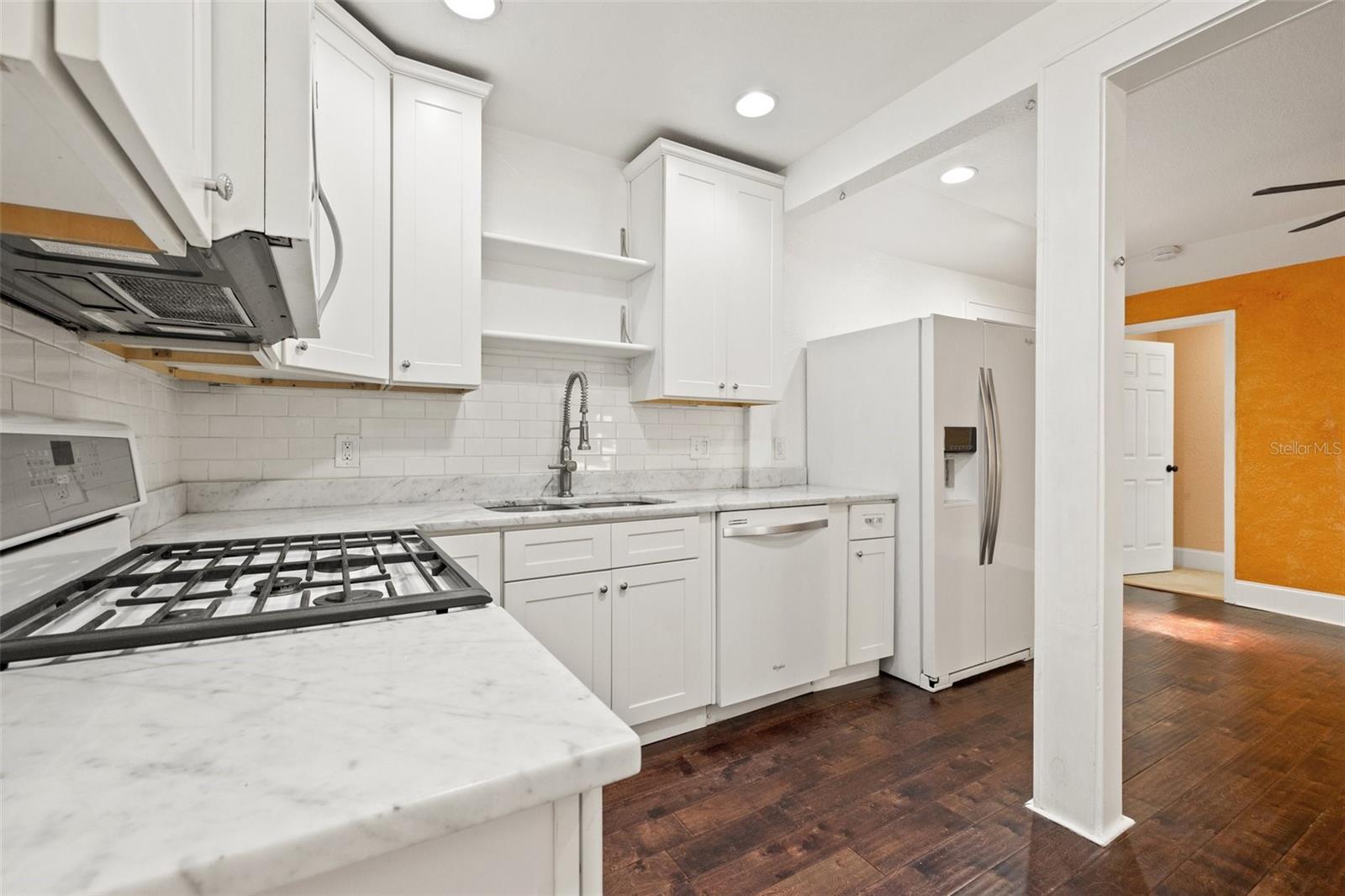 3235 8TH AVE N, ST PETERSBURG, FL, 33713