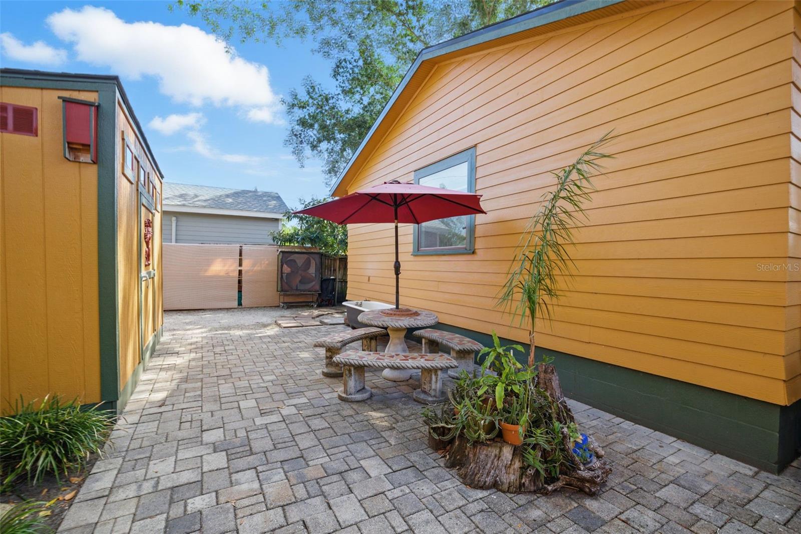 3235 8TH AVE N, ST PETERSBURG, FL, 33713