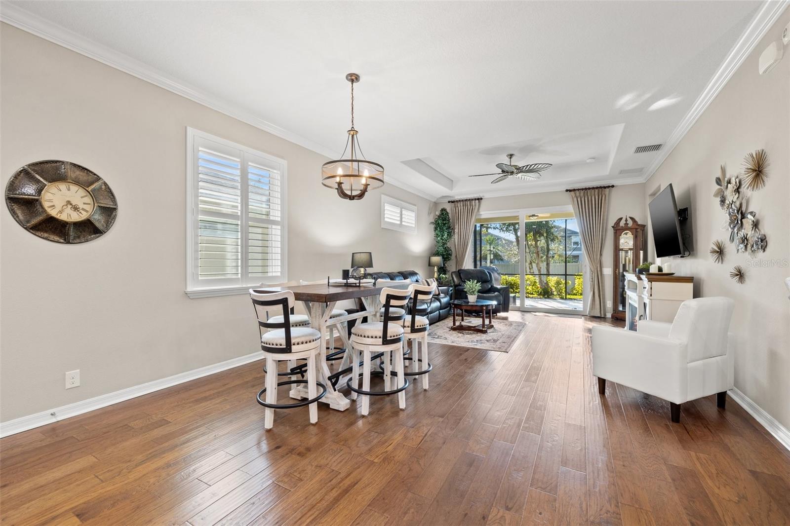 8106 PINE CREST ST, SEMINOLE, FL, 33777