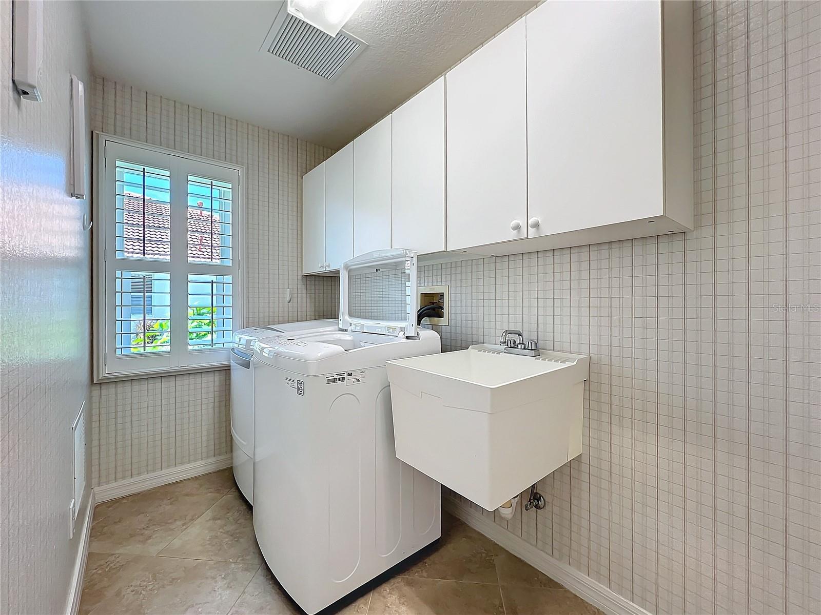 5242 HIGHBURY CIR, SARASOTA, FL, 34238