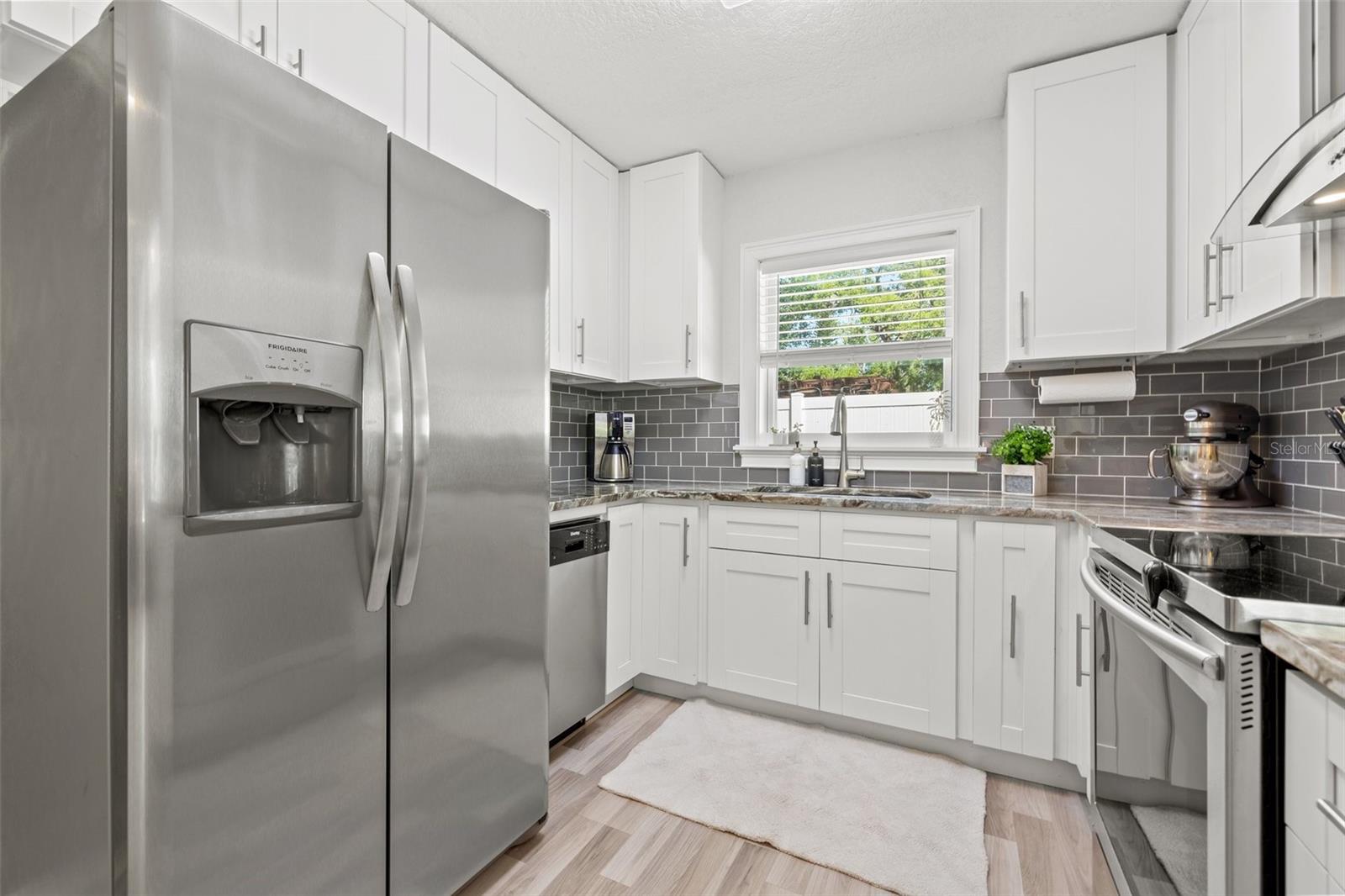 5216 40TH AVE N, ST PETERSBURG, FL, 33709