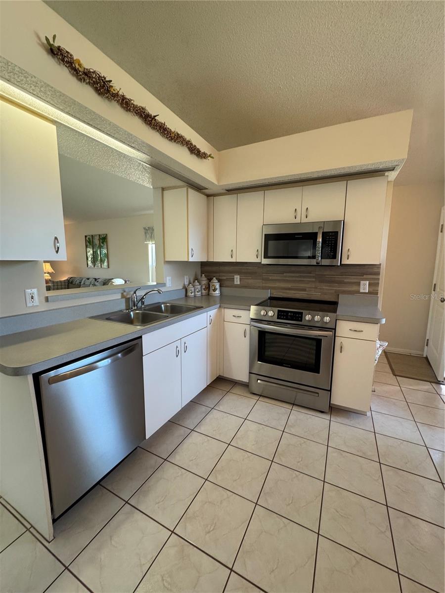 14244 SPRUCE LN, PORT CHARLOTTE, FL, 33953