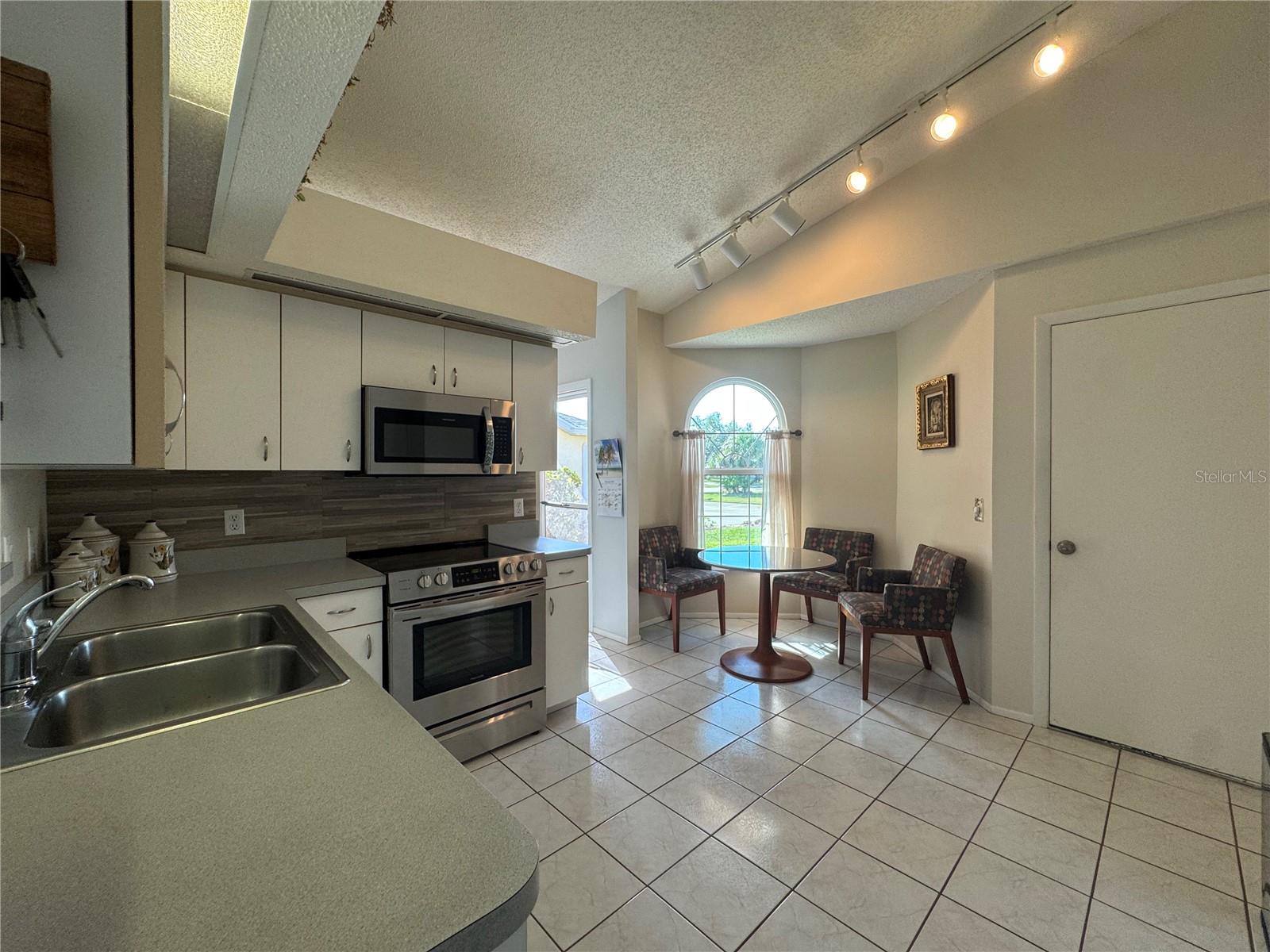 14244 SPRUCE LN, PORT CHARLOTTE, FL, 33953