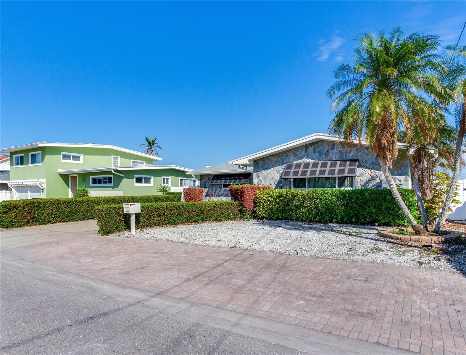 16101 6TH ST E, REDINGTON BEACH, FL, 33708