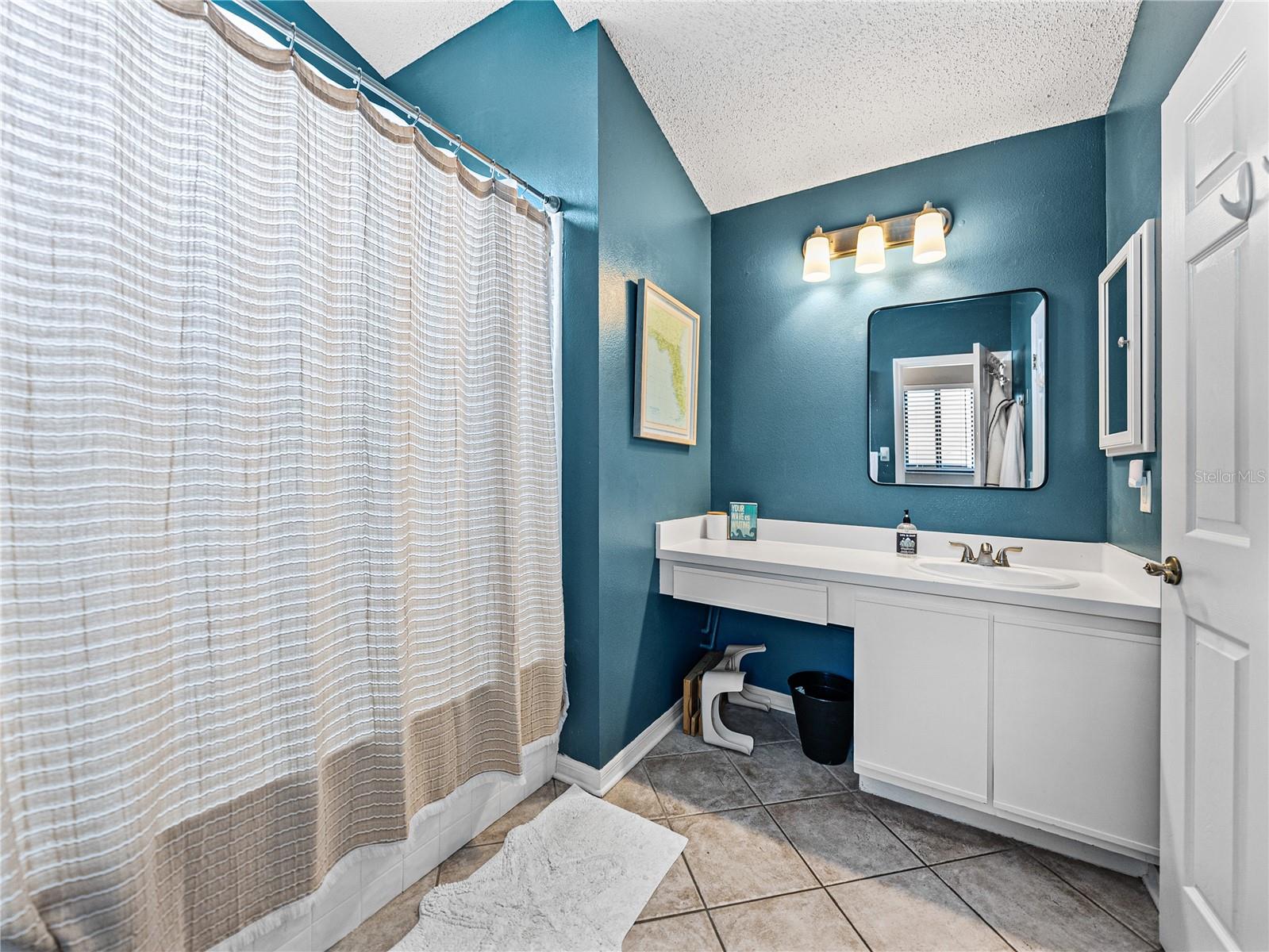 2745 HORSESHOE DR, PLANT CITY, FL, 33566