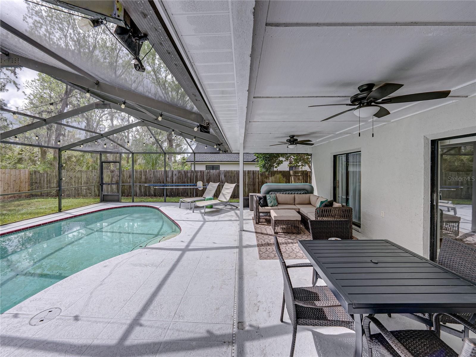 2745 HORSESHOE DR, PLANT CITY, FL, 33566