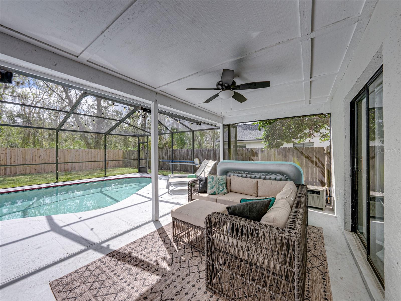 2745 HORSESHOE DR, PLANT CITY, FL, 33566
