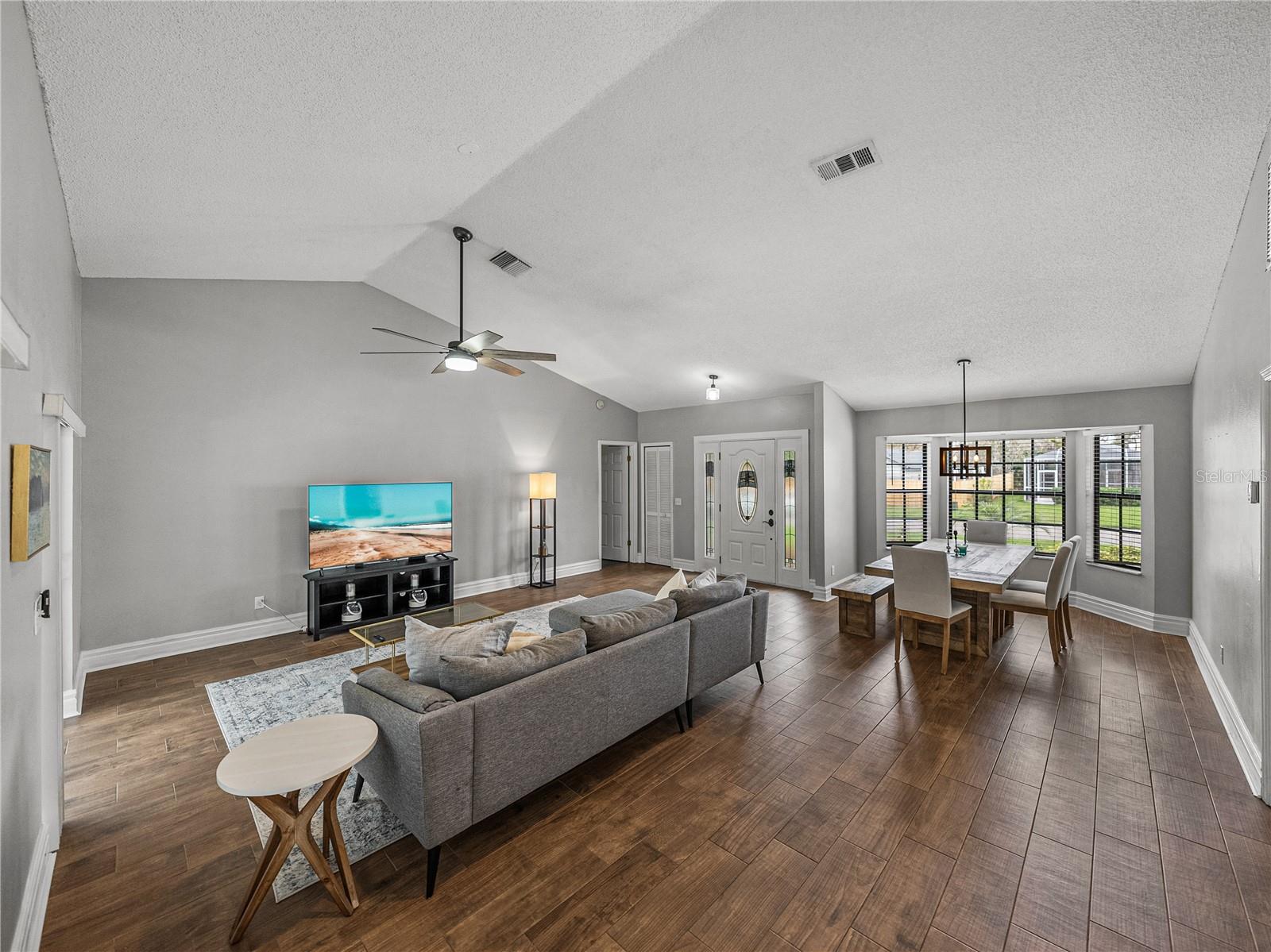 2745 HORSESHOE DR, PLANT CITY, FL, 33566