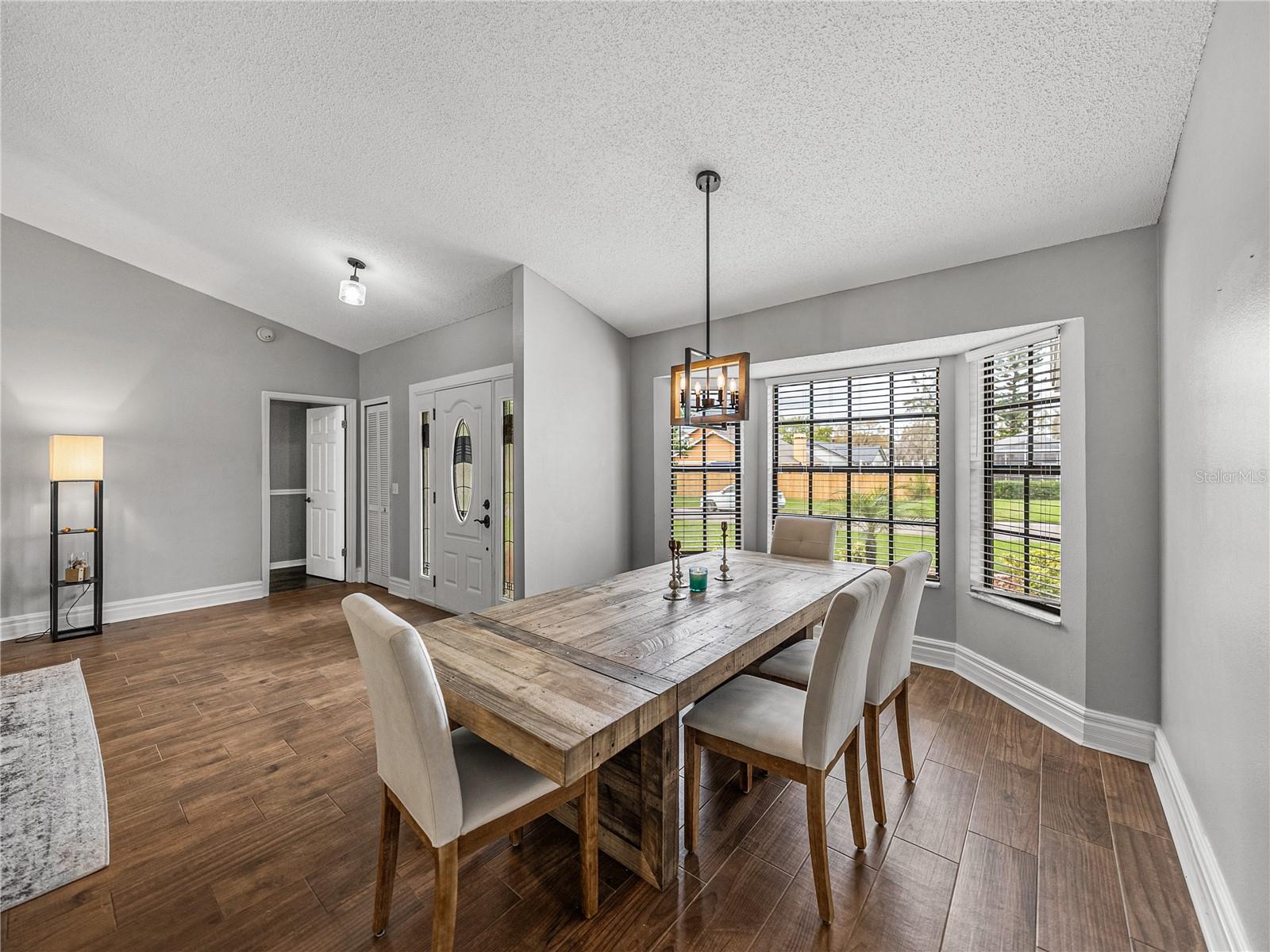2745 HORSESHOE DR, PLANT CITY, FL, 33566
