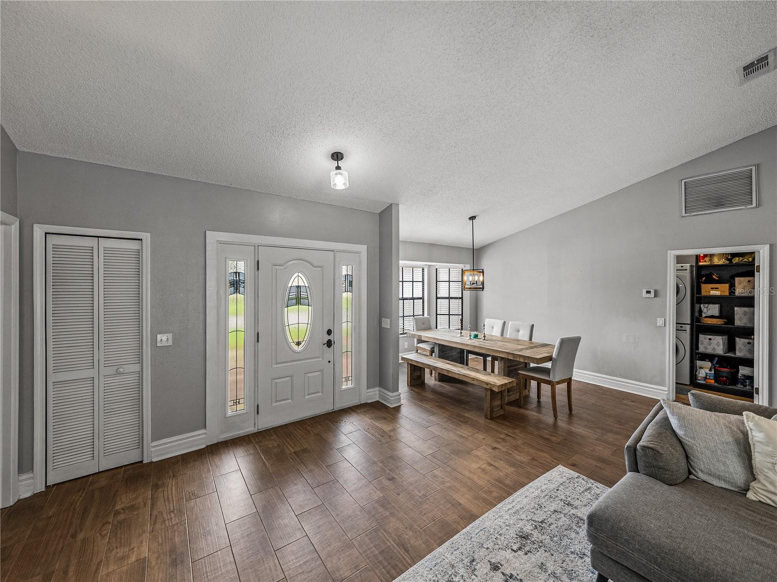 2745 HORSESHOE DR, PLANT CITY, FL, 33566