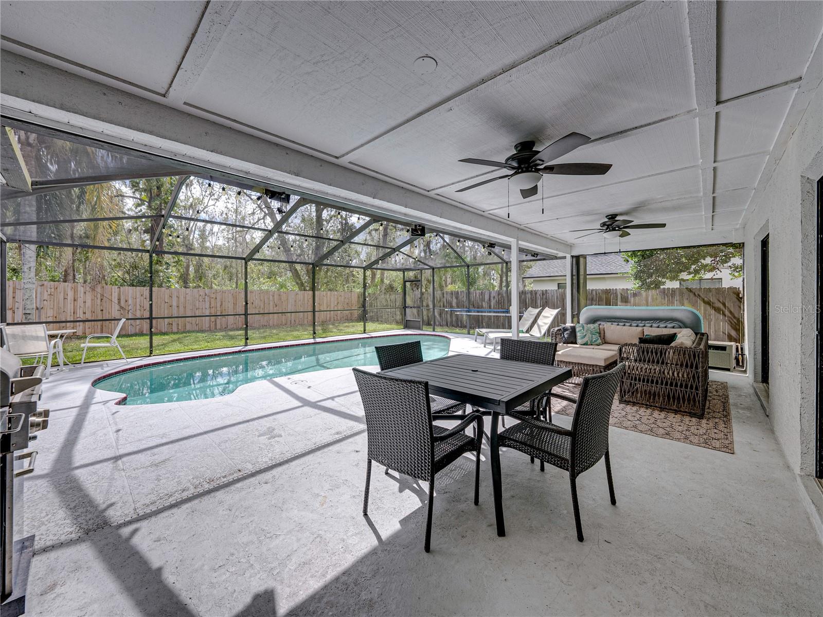 2745 HORSESHOE DR, PLANT CITY, FL, 33566