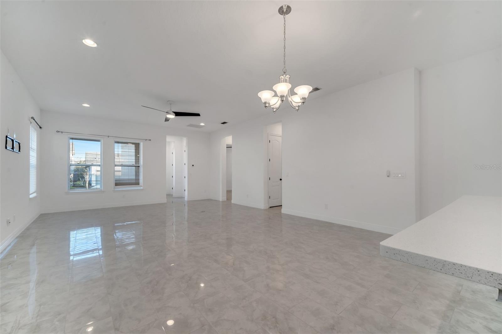 8258 NEMOURS PKWY, ORLANDO, FL, 32827