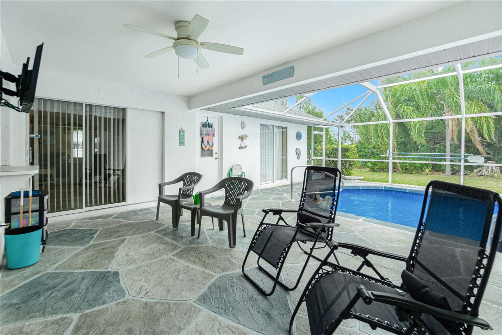51 AMAZON DR, PUNTA GORDA, FL, 33983