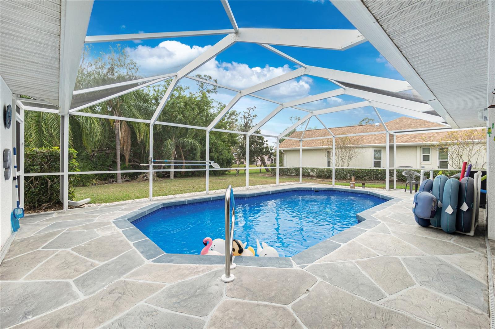 51 AMAZON DR, PUNTA GORDA, FL, 33983
