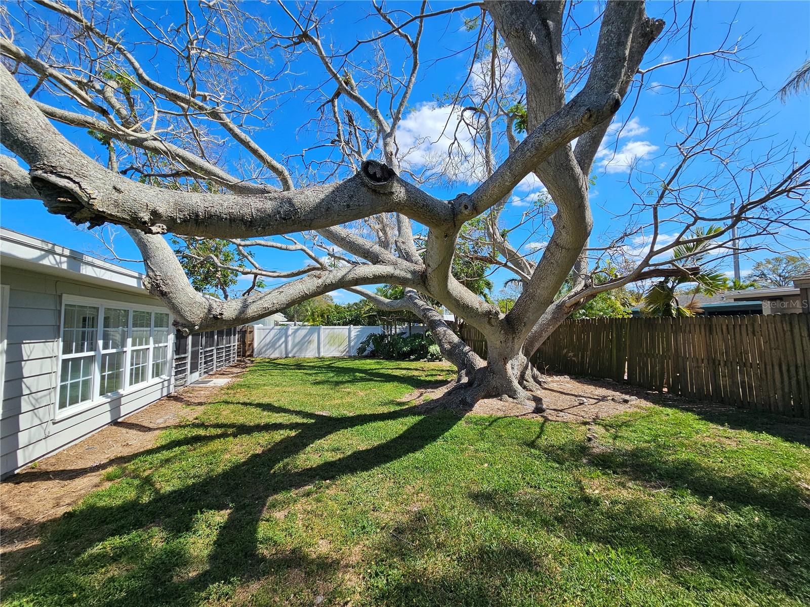 3000 BROWNING ST, SARASOTA, FL, 34237