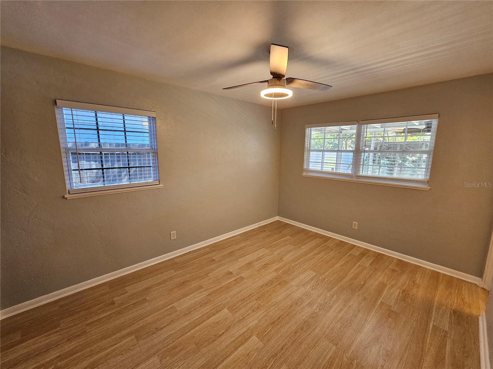 3000 BROWNING ST, SARASOTA, FL, 34237