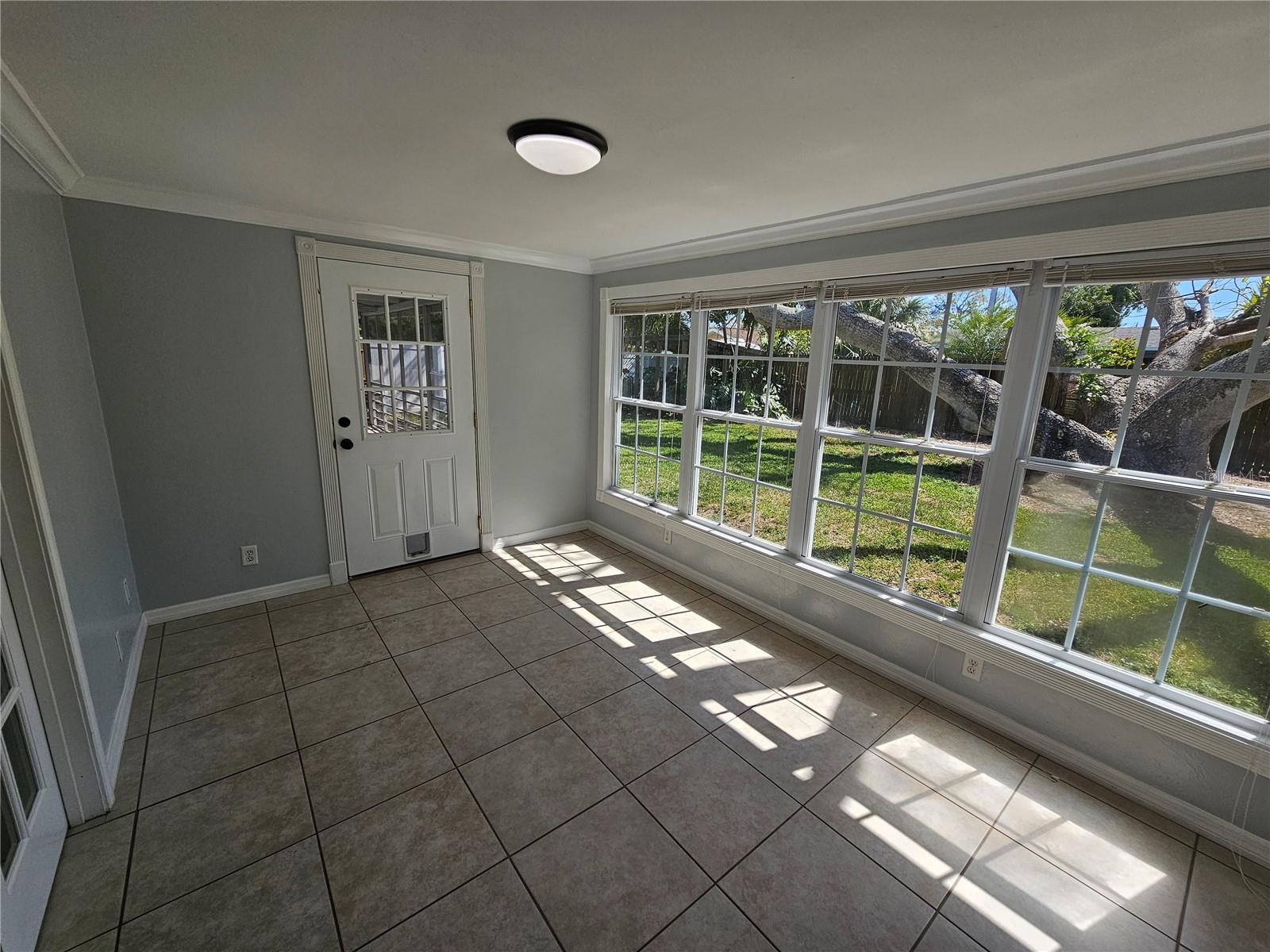 3000 BROWNING ST, SARASOTA, FL, 34237