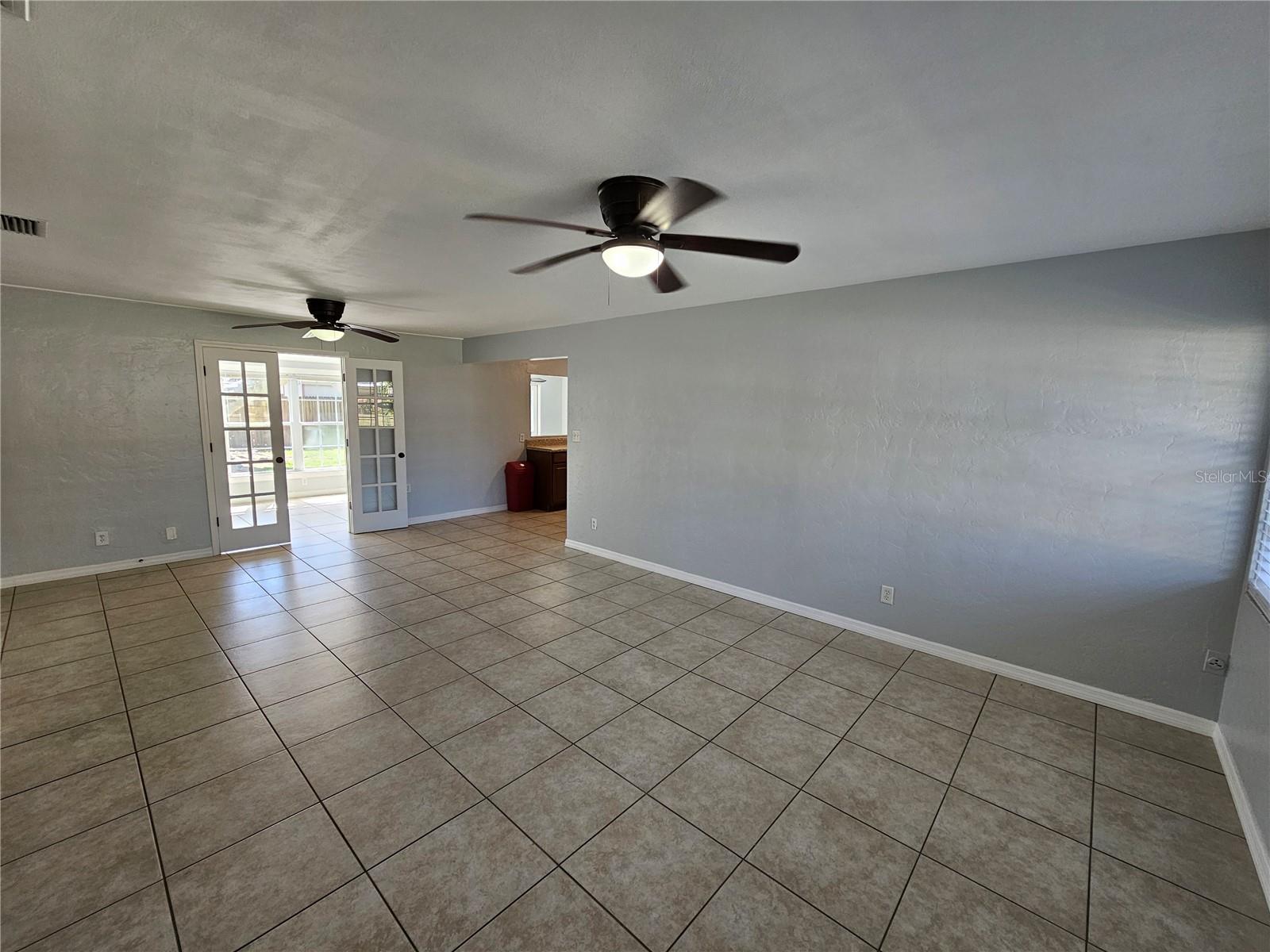 3000 BROWNING ST, SARASOTA, FL, 34237