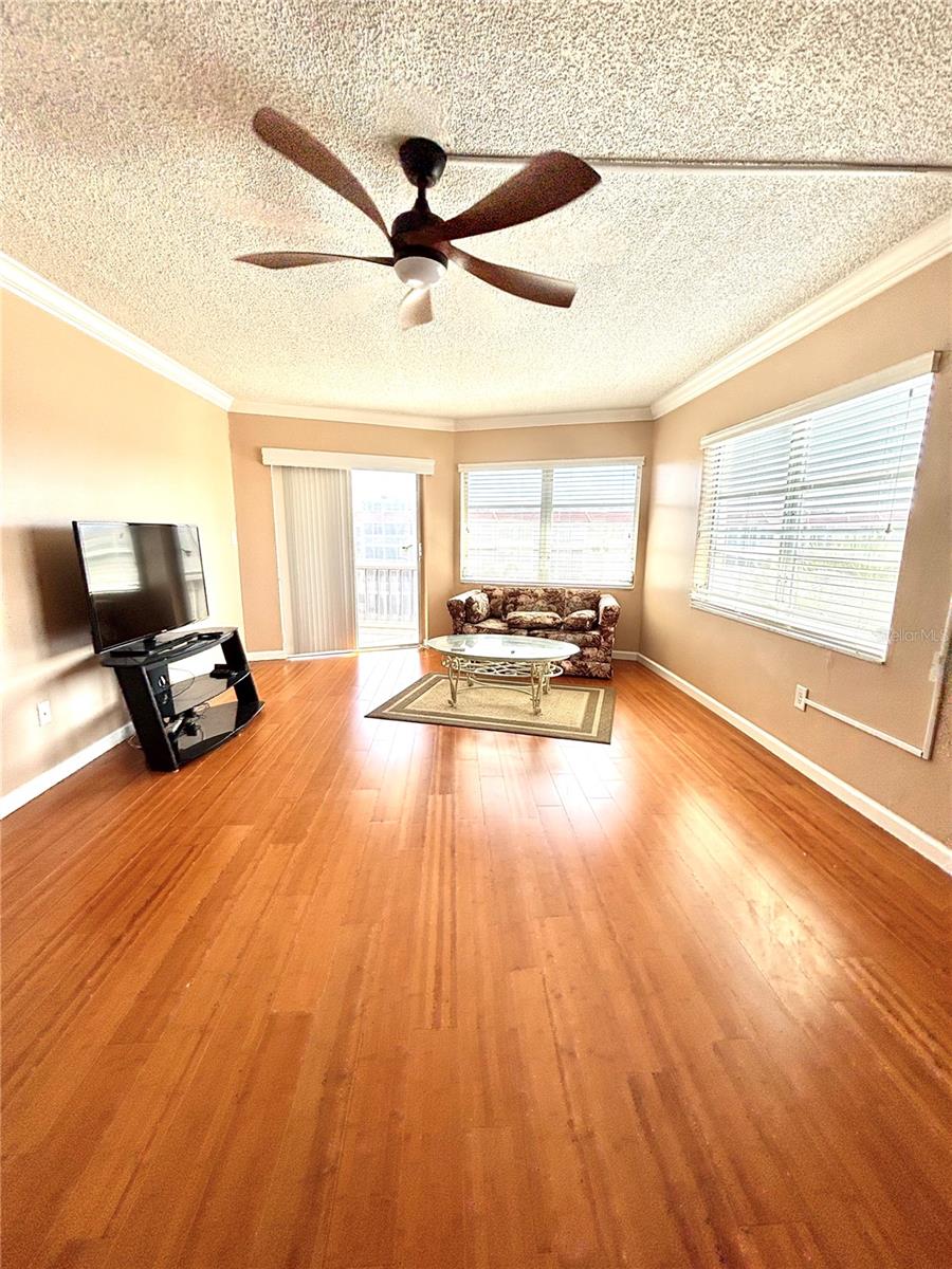 1250 N PORTOFINO DR #408MAR, SARASOTA, FL, 34242