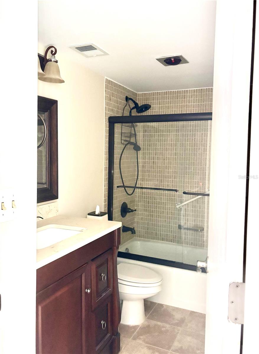 1250 N PORTOFINO DR #408MAR, SARASOTA, FL, 34242