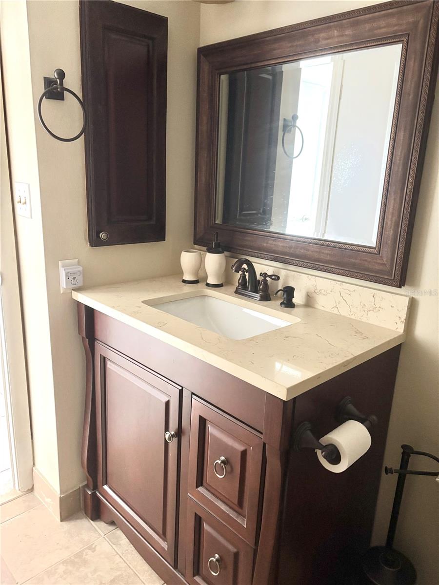 1250 N PORTOFINO DR #408MAR, SARASOTA, FL, 34242