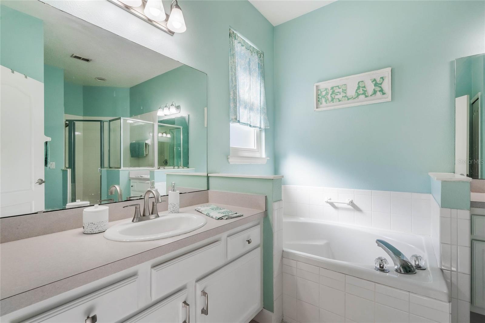 3320 ASHMOUNT DR, ORLANDO, FL, 32828