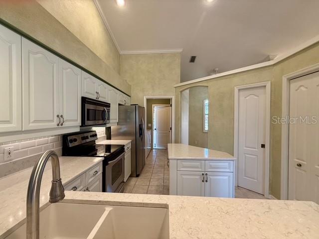 48 LONG MEADOW CT, ROTONDA WEST, FL, 33947