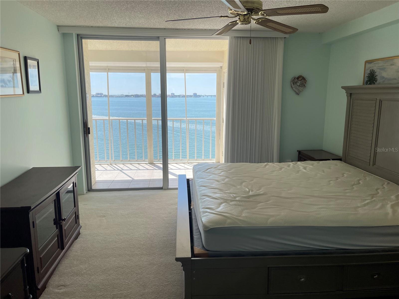 6060 SHORE BLVD S #806, GULFPORT, FL, 33707