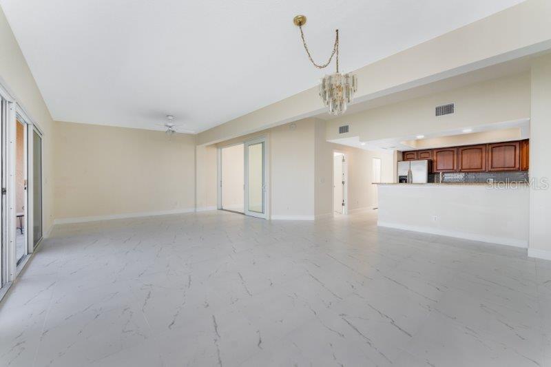 1601 PARK BEACH CIR #14, PUNTA GORDA, FL, 33950