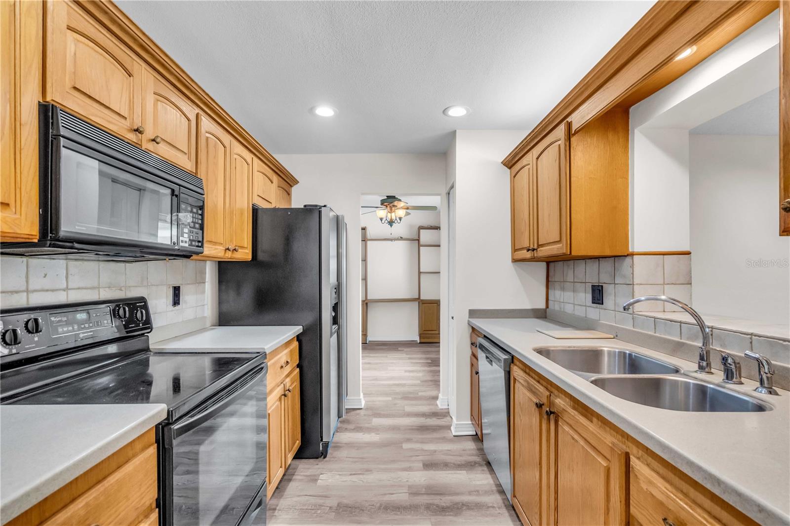 7281 61ST AVE N, ST PETERSBURG, FL, 33709