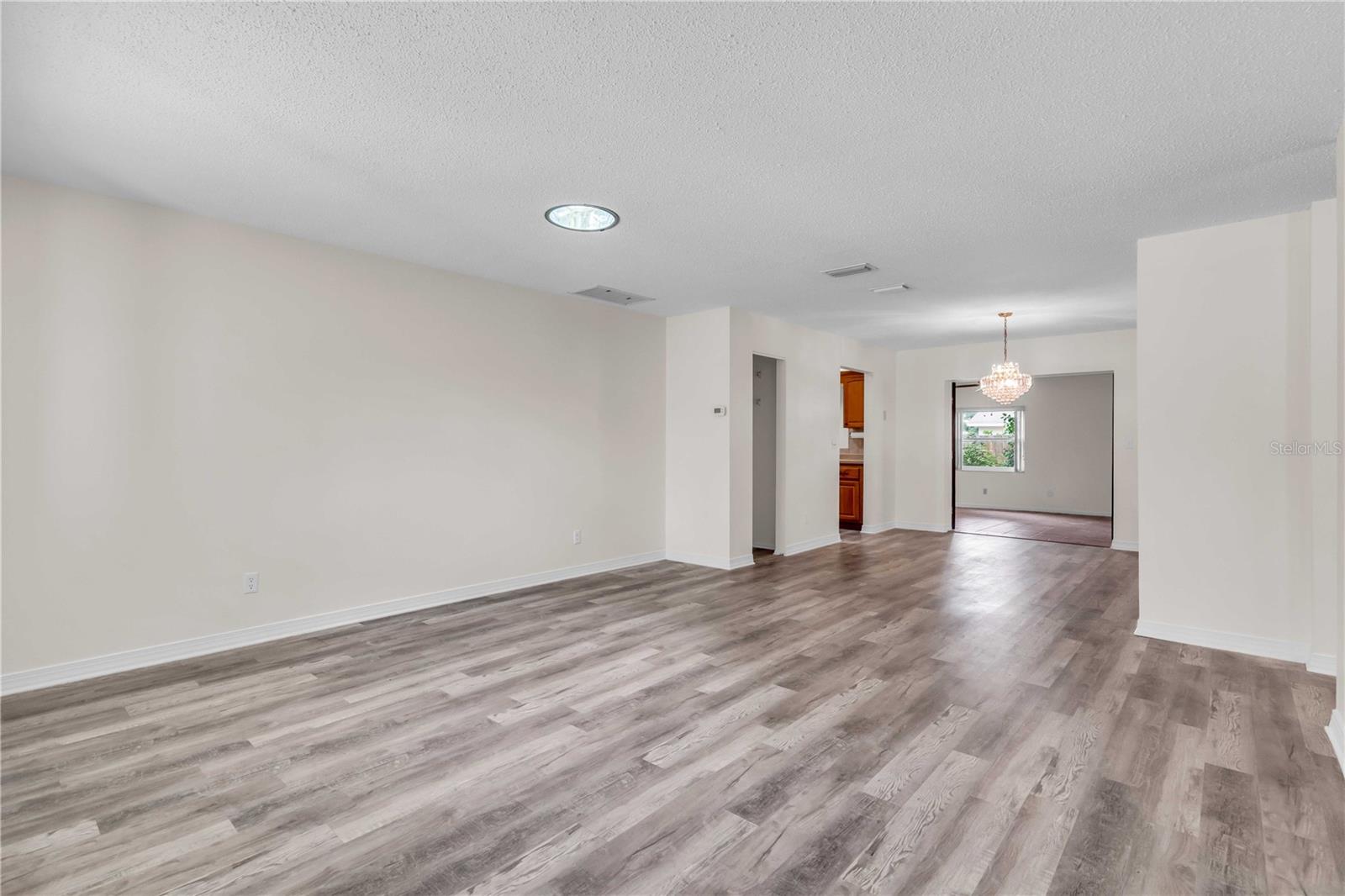 7281 61ST AVE N, ST PETERSBURG, FL, 33709