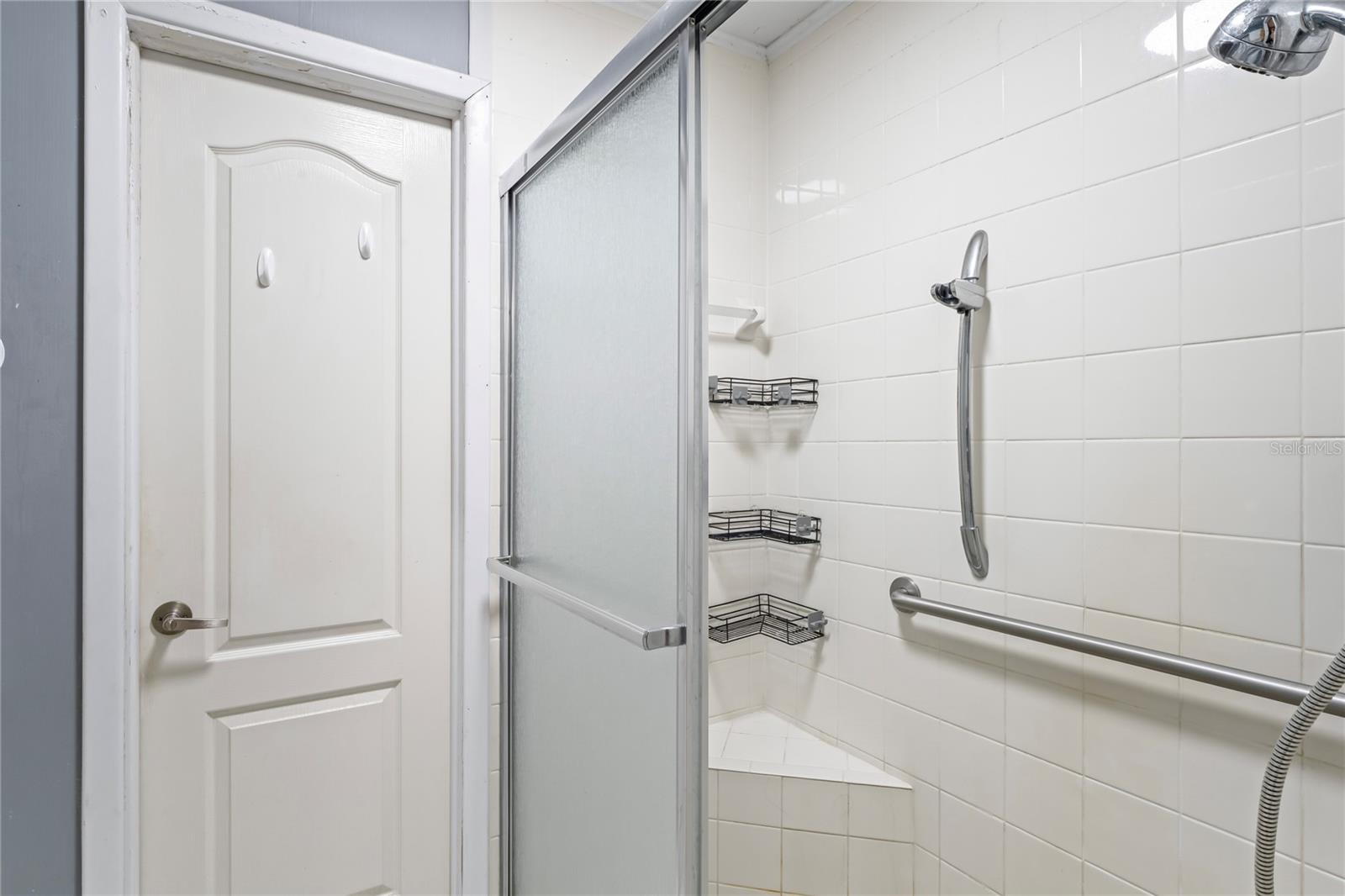 2102 W KNIGHTS GRIFFIN RD, PLANT CITY, FL, 33565