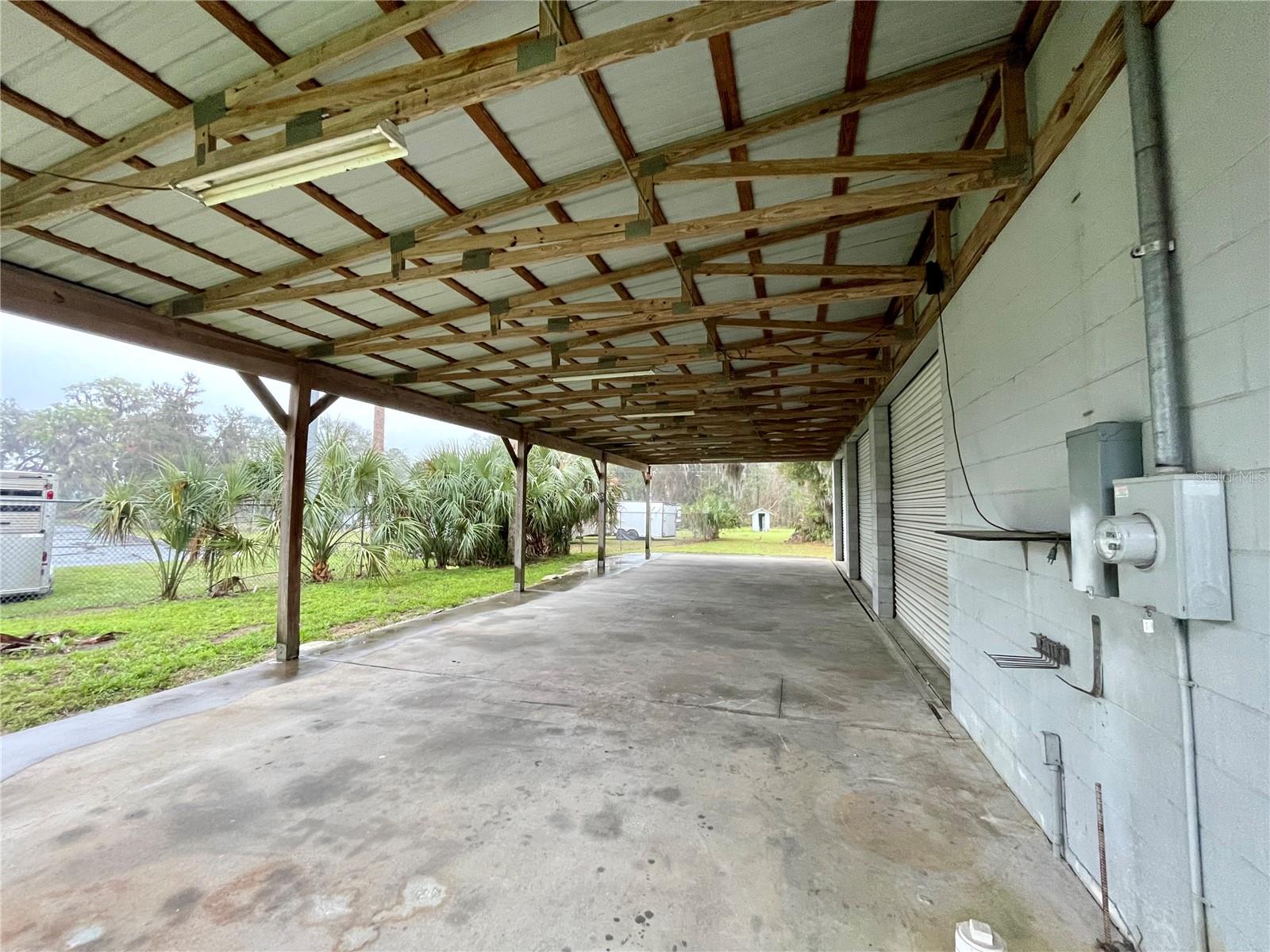 17665 N US HIGHWAY 301, CITRA, FL, 32113
