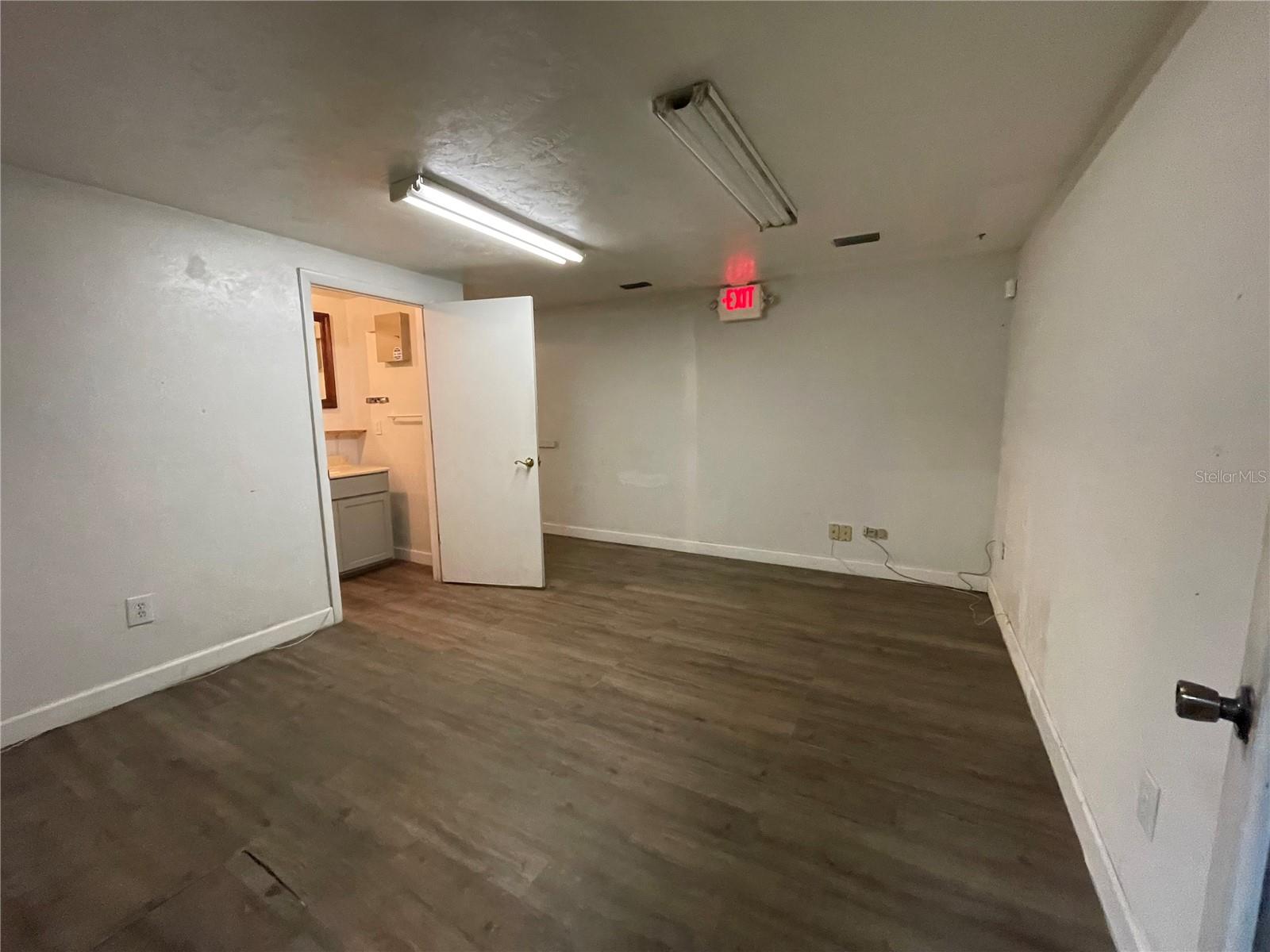 17665 N US HIGHWAY 301, CITRA, FL, 32113