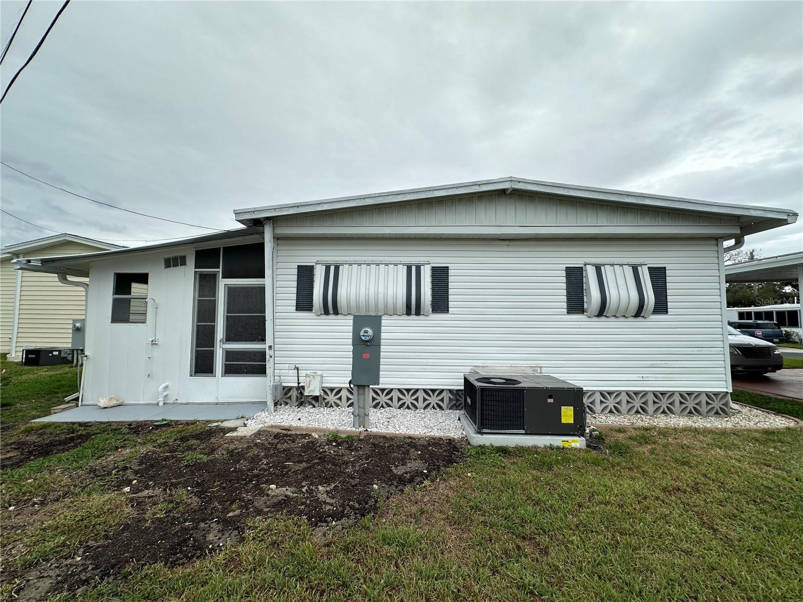 274 E OUTER DR, VENICE, FL, 34285